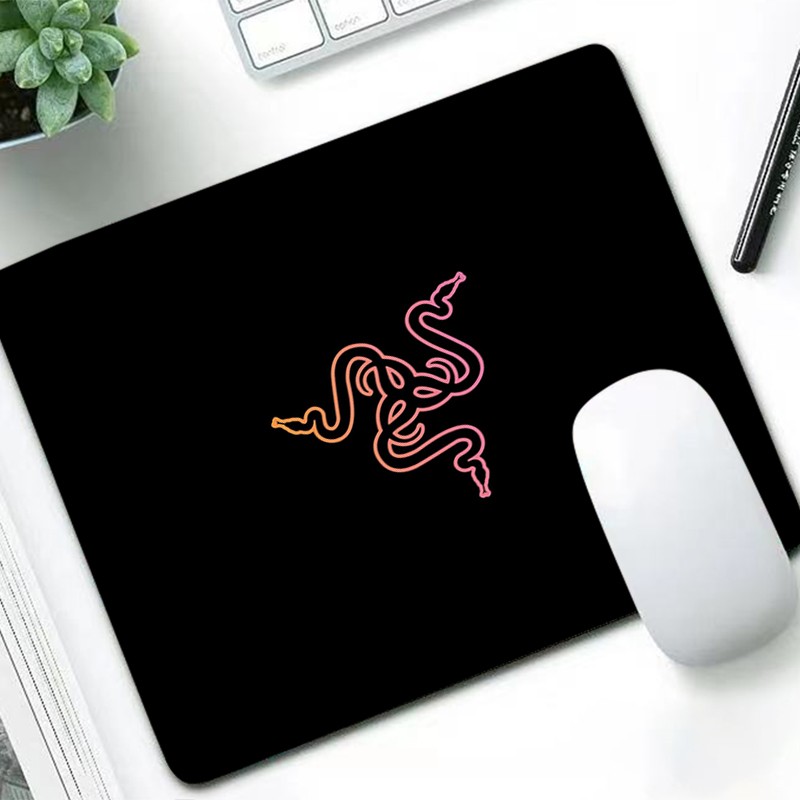 Pc Gaming Sultan - Роскошный коврик для мыши Razer, аниме,